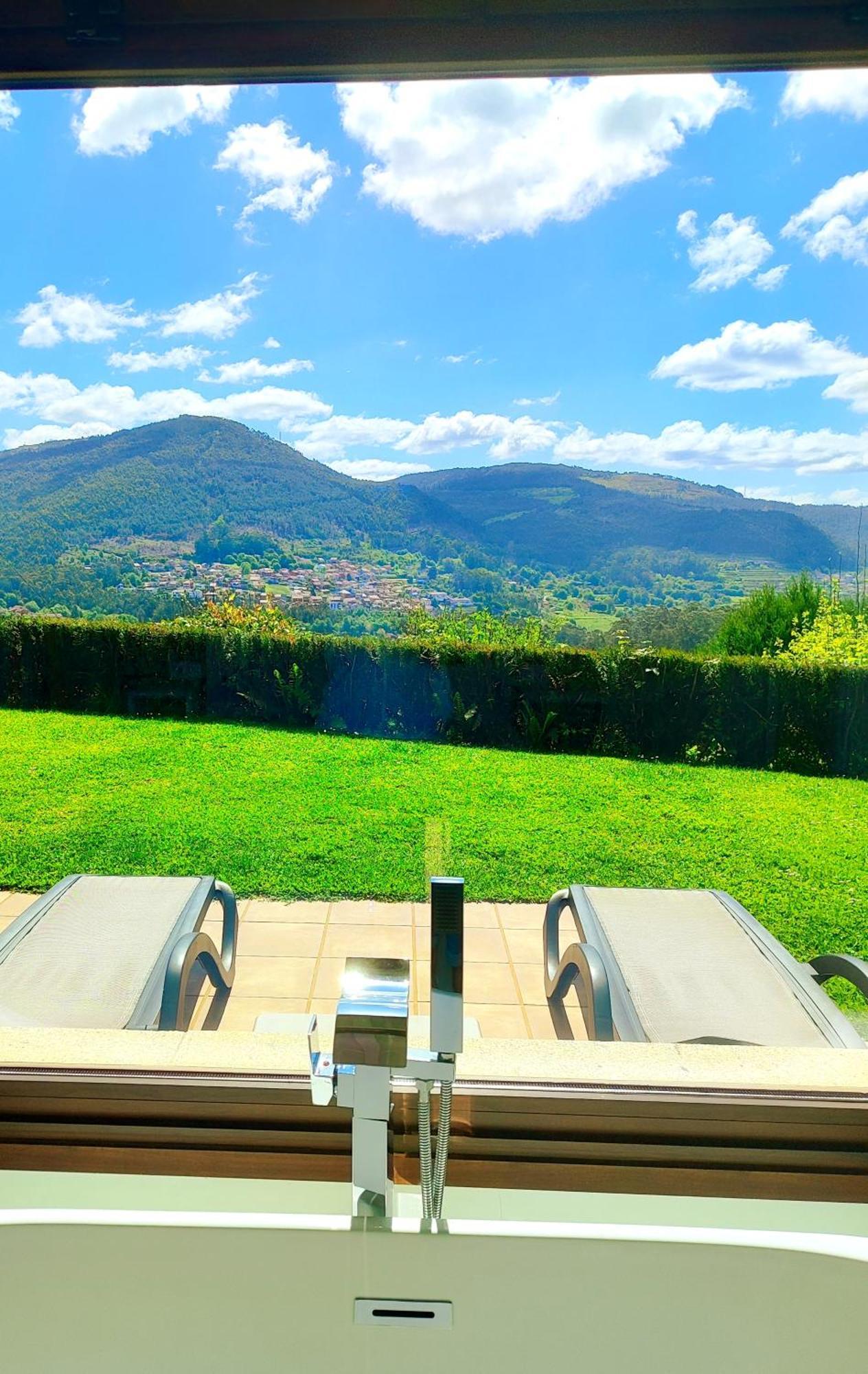 Casa Nueva En Vigo Rural Mos Con Jacuzzi Y Chimenea Para Escapada Romantica Pontevedra Dış mekan fotoğraf